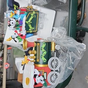 Disney Holiday train set